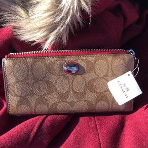 Coach wallet